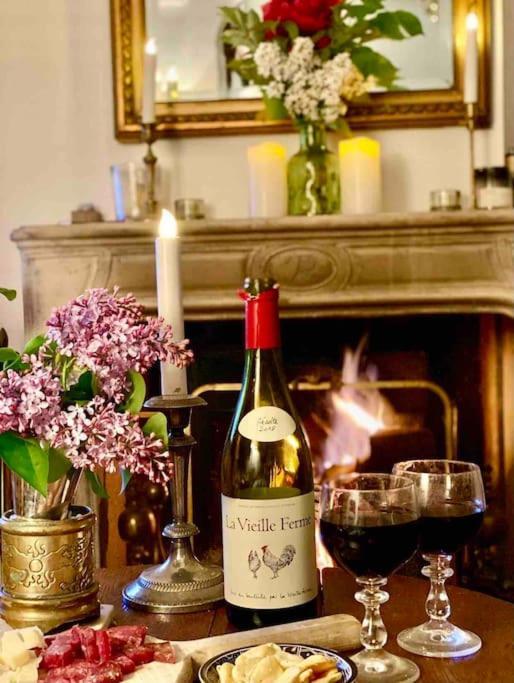 Charming Romantic Tower In Chateau Estate Ocquerre Экстерьер фото